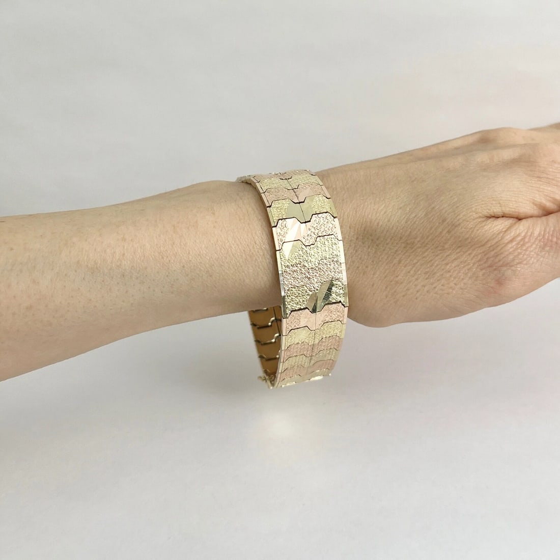 Vintage 1950's Wide Two-Tone Flat Link Bracelet 14K Rose Yellow Gold, 36.76 Gram - 5