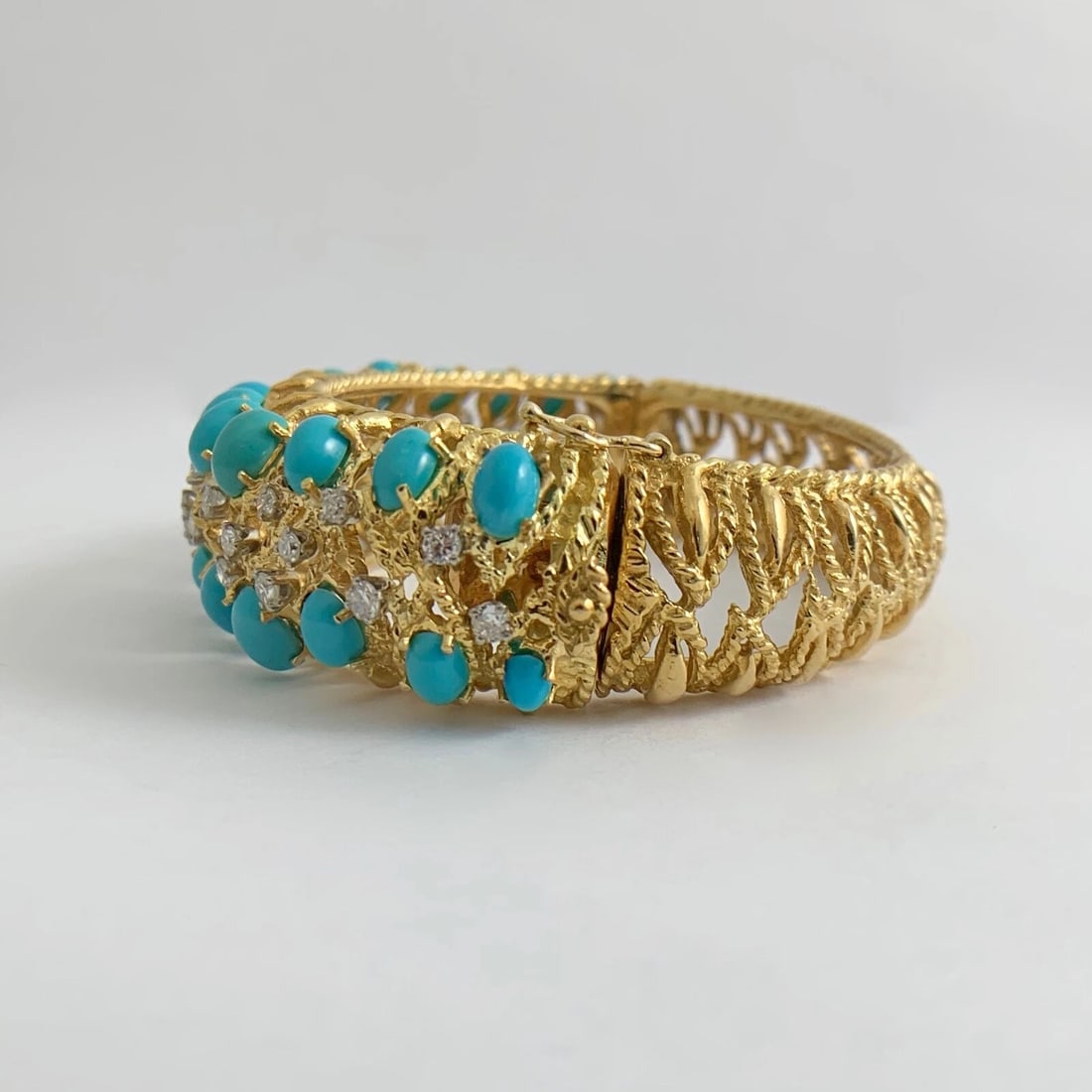 Vintage Cabochon Turquoise Diamond Bangle Bracelet 18K Yellow Gold, 73 Grams - 10