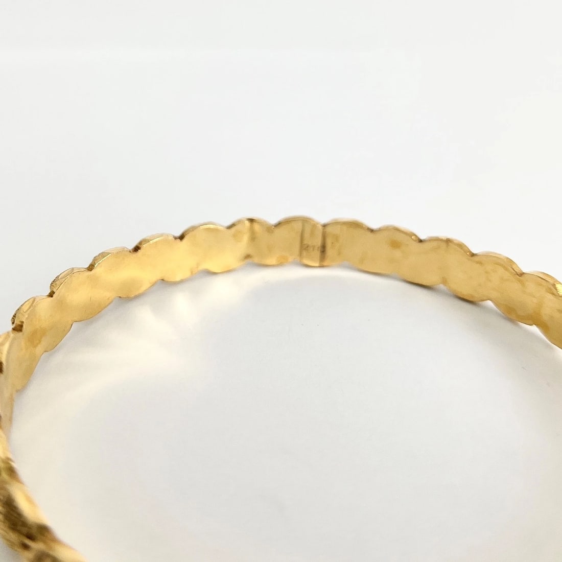 Vintage Filigree Ornate Bangle Bracelet 21K Yellow Gold, 10.70 Grams - 9