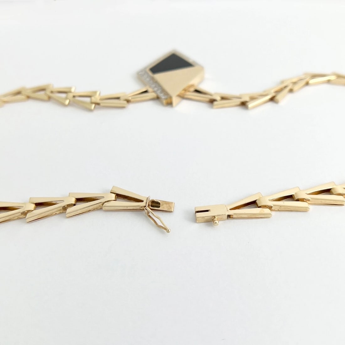 Vintage Black Onyx Diamond Geometric Pendant Necklace 14K Yellow Gold 28.50 Gr - 8