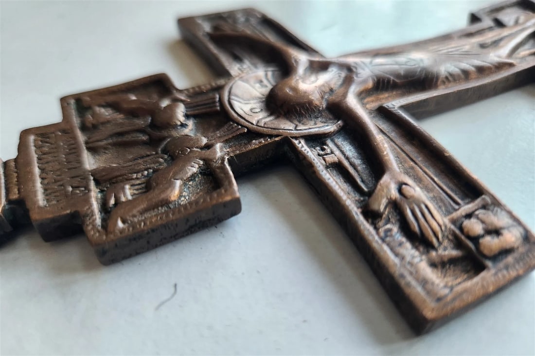 RUSSIAN COPPER-BRONZE CRUSIFIX ICON 18th CENTURY antique CROSS - 3