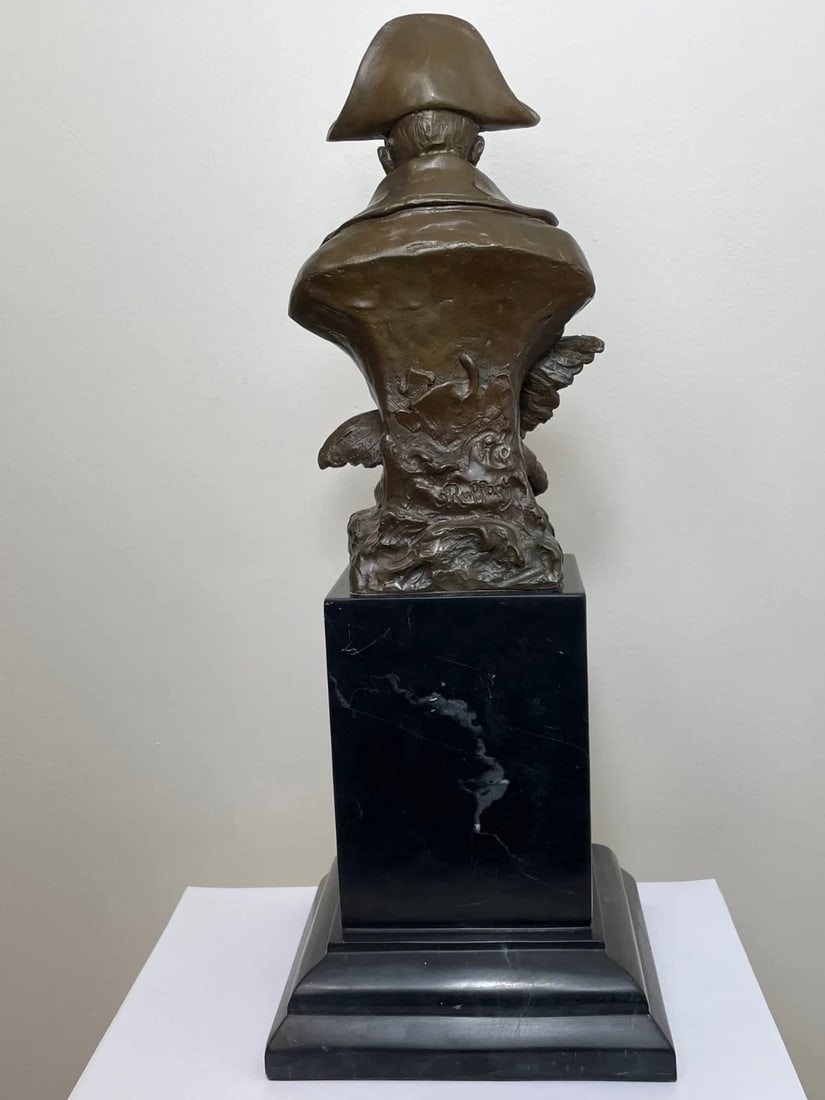 After The Antique French Bronze Sculpture The Little Corporal Emperor Napoleon - 5