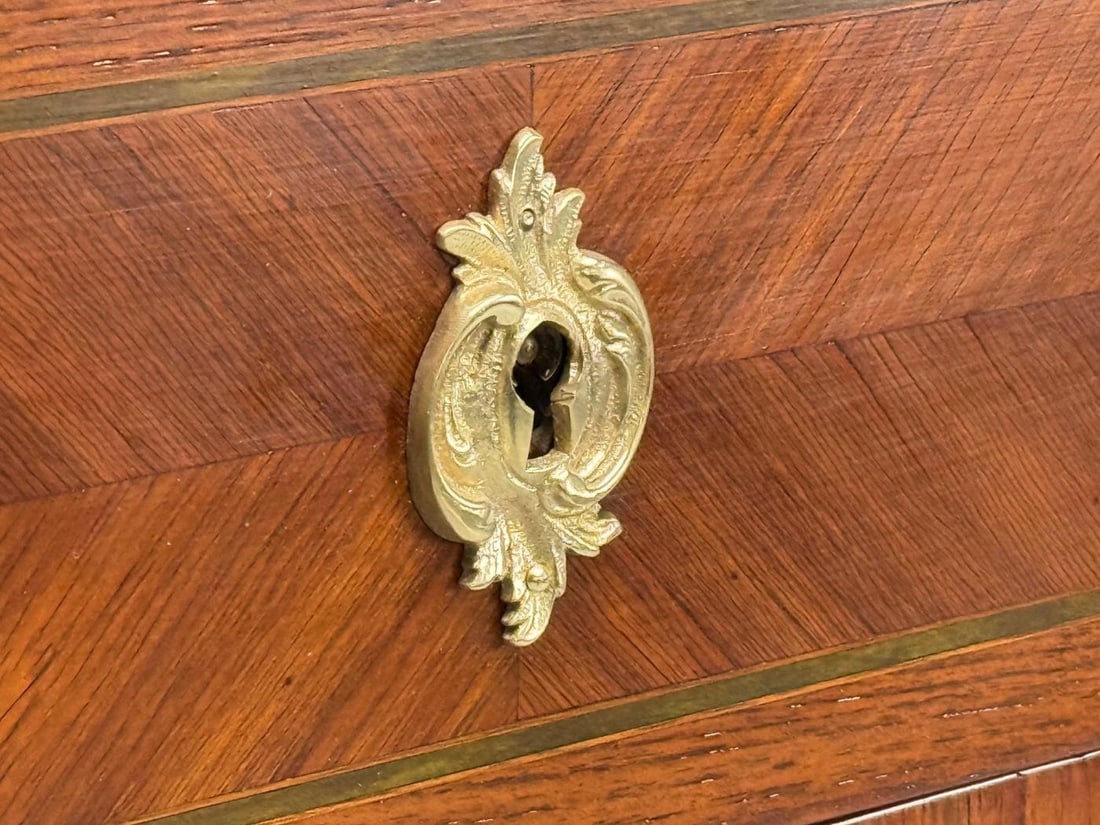 Louis XV Style, Tulipwood, Marquetry, Marble, Lingerie Chests, France, 1910s - 7