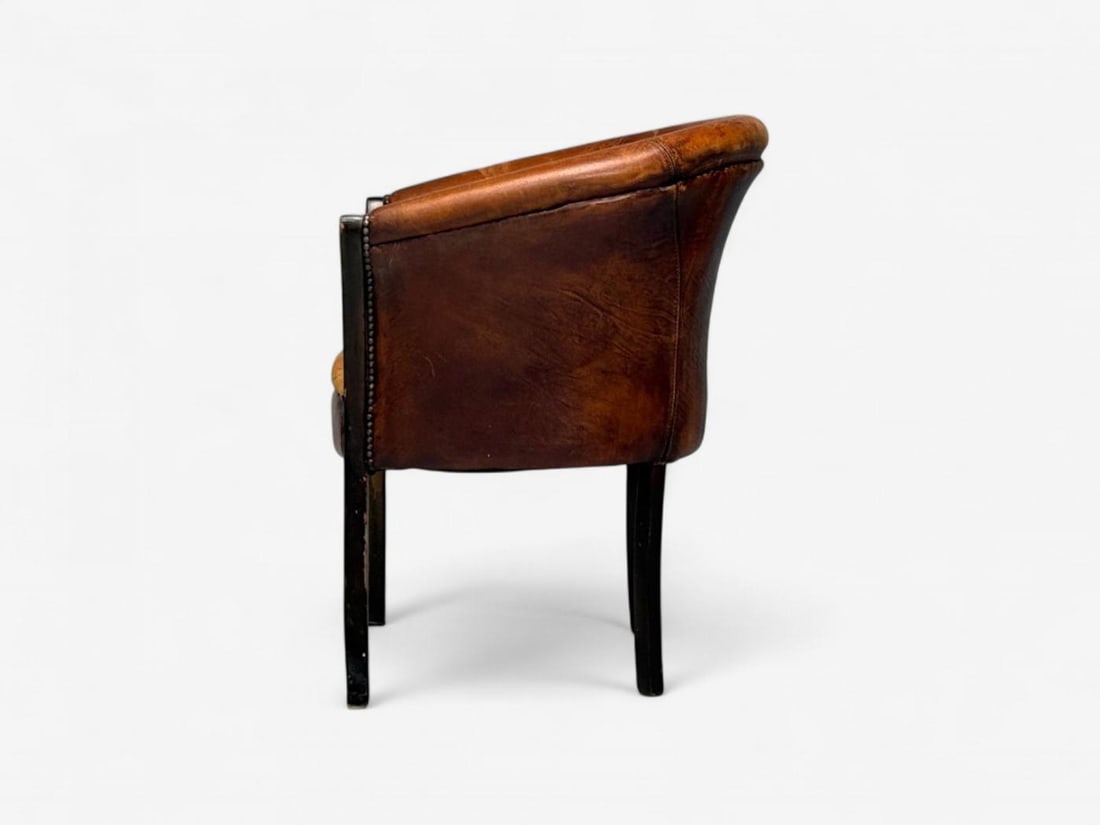 Georgian Style, Distressed Brown Leather, Stained Wood, Tub Chair, USA, 1960s - 6