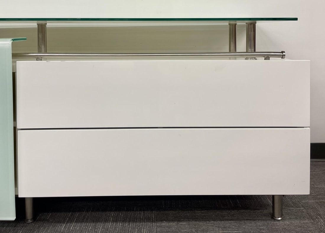 Mid Century Modern White Lacquered and Glass Console, Dresser or Sideboard - 7