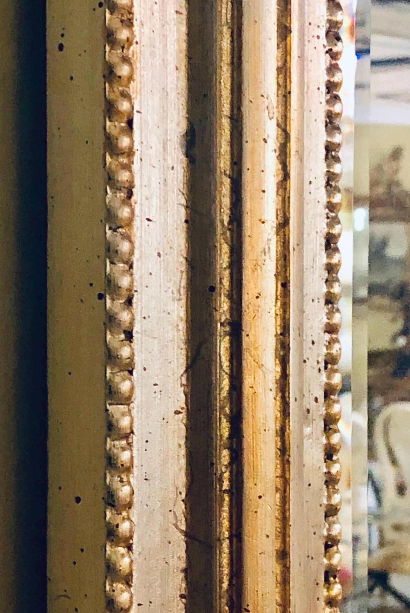 Italian Console Mirror Having Silver Leaf Eglomise Design by LaBarge - 9