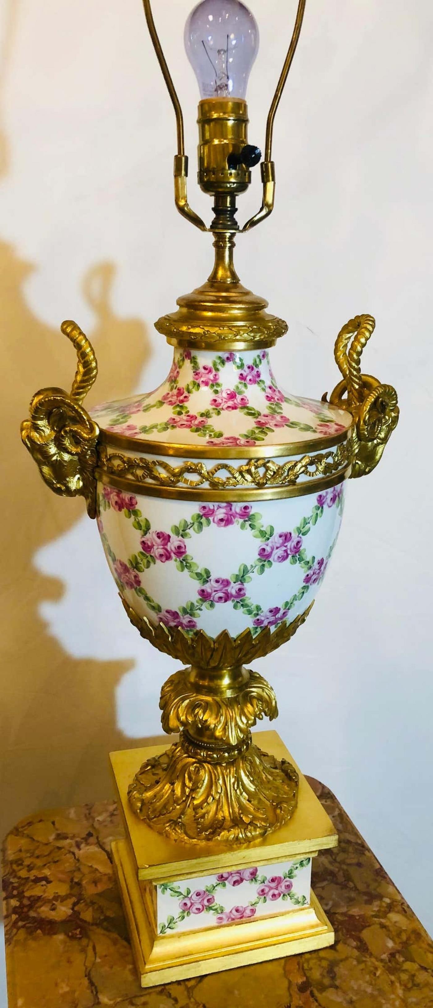 French Table Lamp Trellis Floral Porcelain Urn with Rams Head Gilt Bronze Mounts - 11