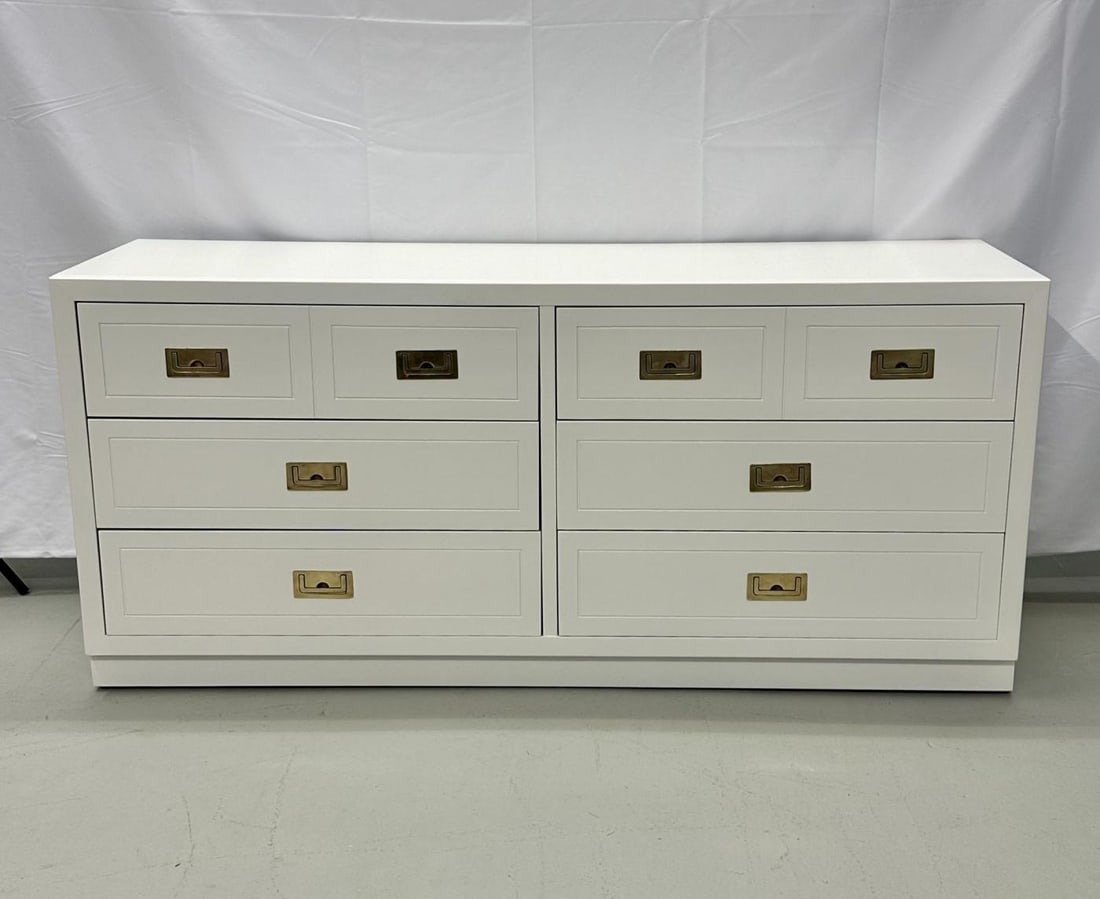 Mid-Century Modern White Campaign Dresser / Chest of Drawers, America, Brass - 4