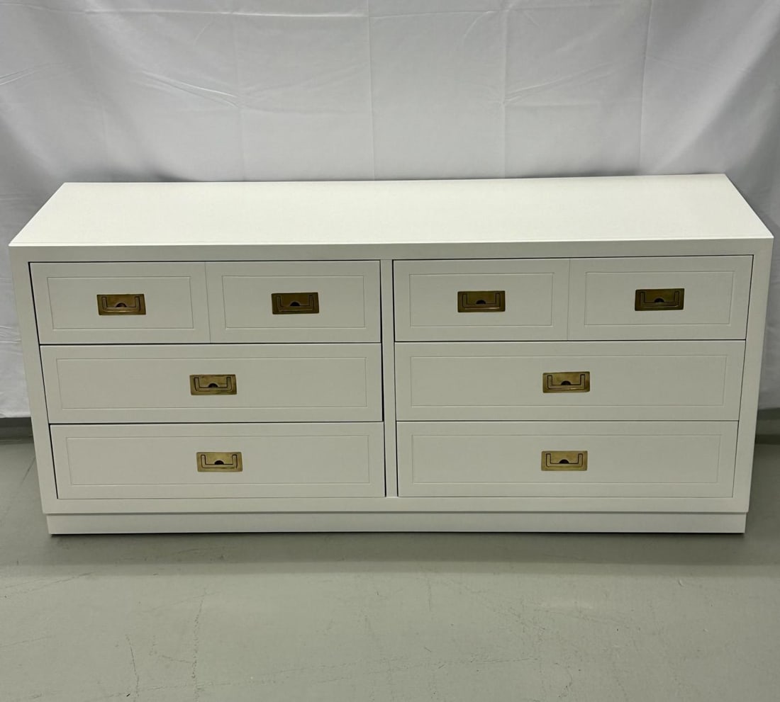 Mid-Century Modern White Campaign Dresser / Chest of Drawers, America, Brass - 5