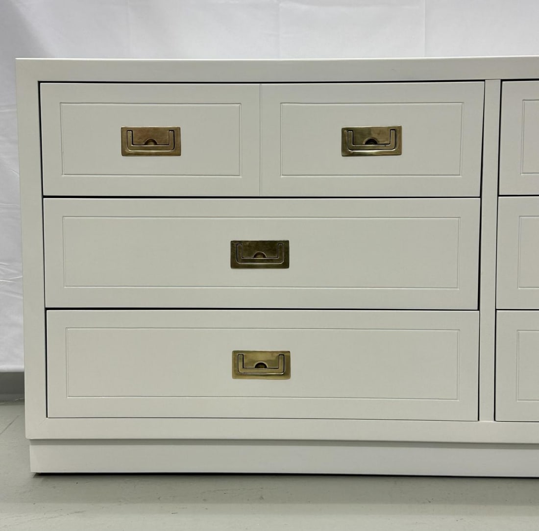 Mid-Century Modern White Campaign Dresser / Chest of Drawers, America, Brass - 7