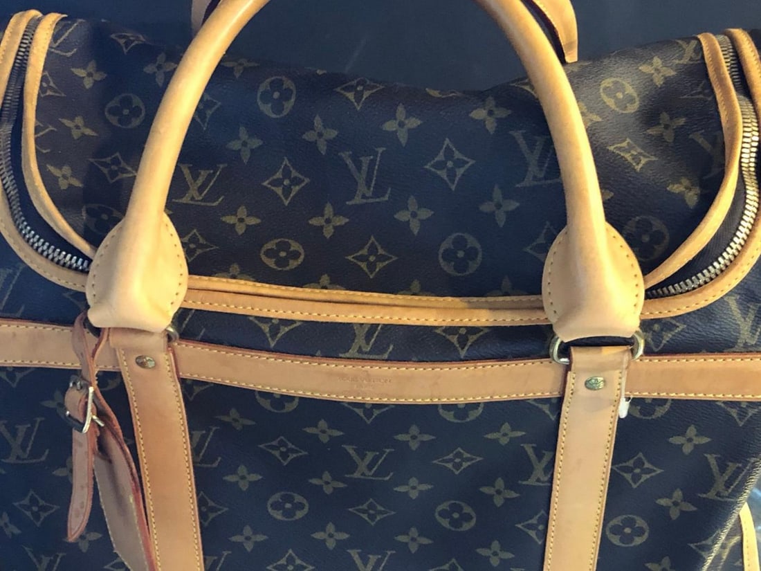 Louis Vuitton Dog Carrier 40 Monogram Canvas Luggage Bag - 10