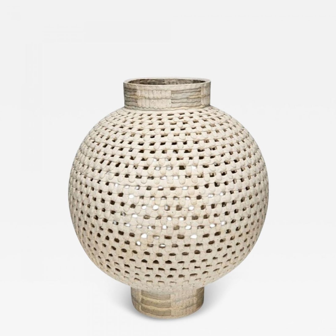 Yoonjee Kwak, Contemporary, Modern Ceramic Vase, Moon Jar, South Korean, 21st C. - 2