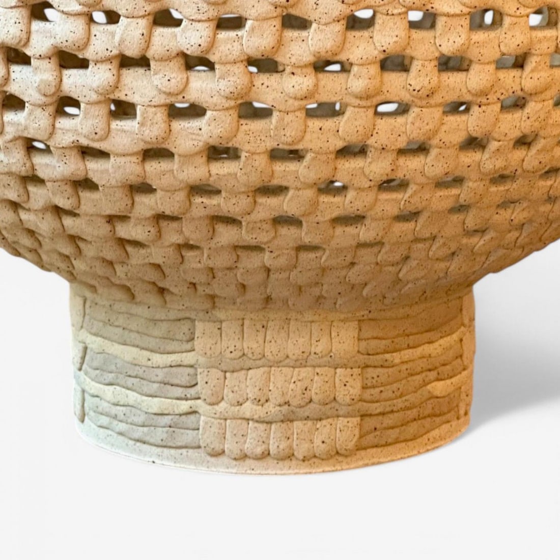 Yoonjee Kwak, Contemporary, Modern Ceramic Vase, Moon Jar, South Korean, 21st C. - 7