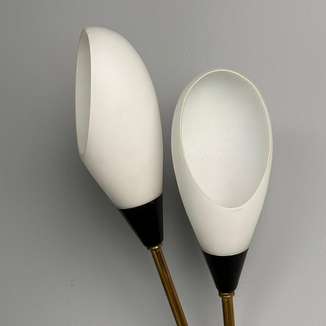 Italian Mid-Century Modern, Wall Sconces, Brass, Opaline Glass, Italy, 1950s - 8