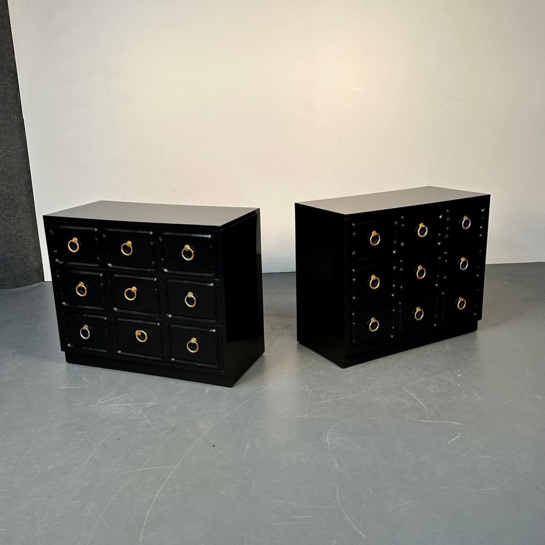 Pair Dorothy Draper for Heritage Style Espana Chests, Nightstands, Black Lacquer - 4
