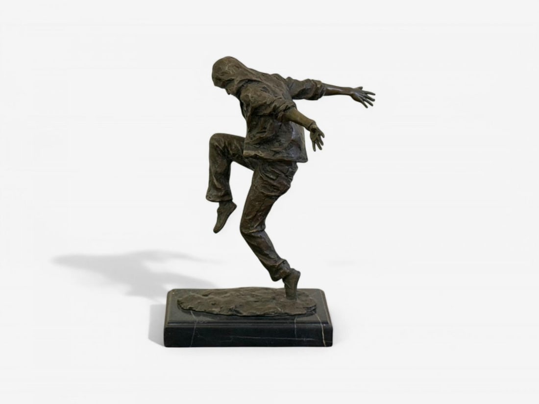 Mid-Century Modern, Bronze, Table-Top Sculpture, Break-dancer Statue, USA, 1980s - 10