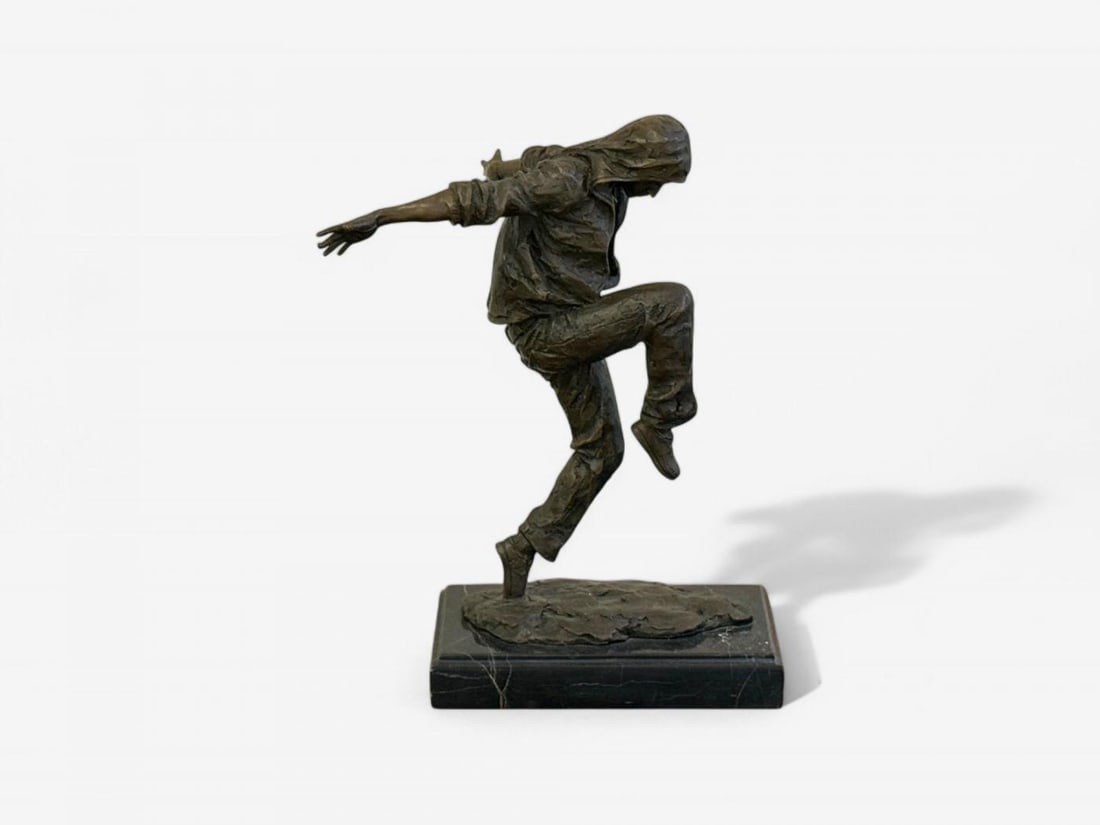 Mid-Century Modern, Bronze, Table-Top Sculpture, Break-dancer Statue, USA, 1980s - 12
