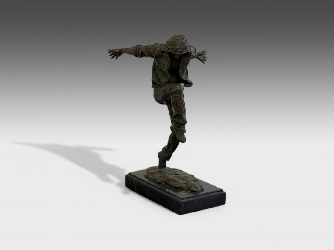 Mid-Century Modern, Bronze, Table-Top Sculpture, Break-dancer Statue, USA, 1980s - 3