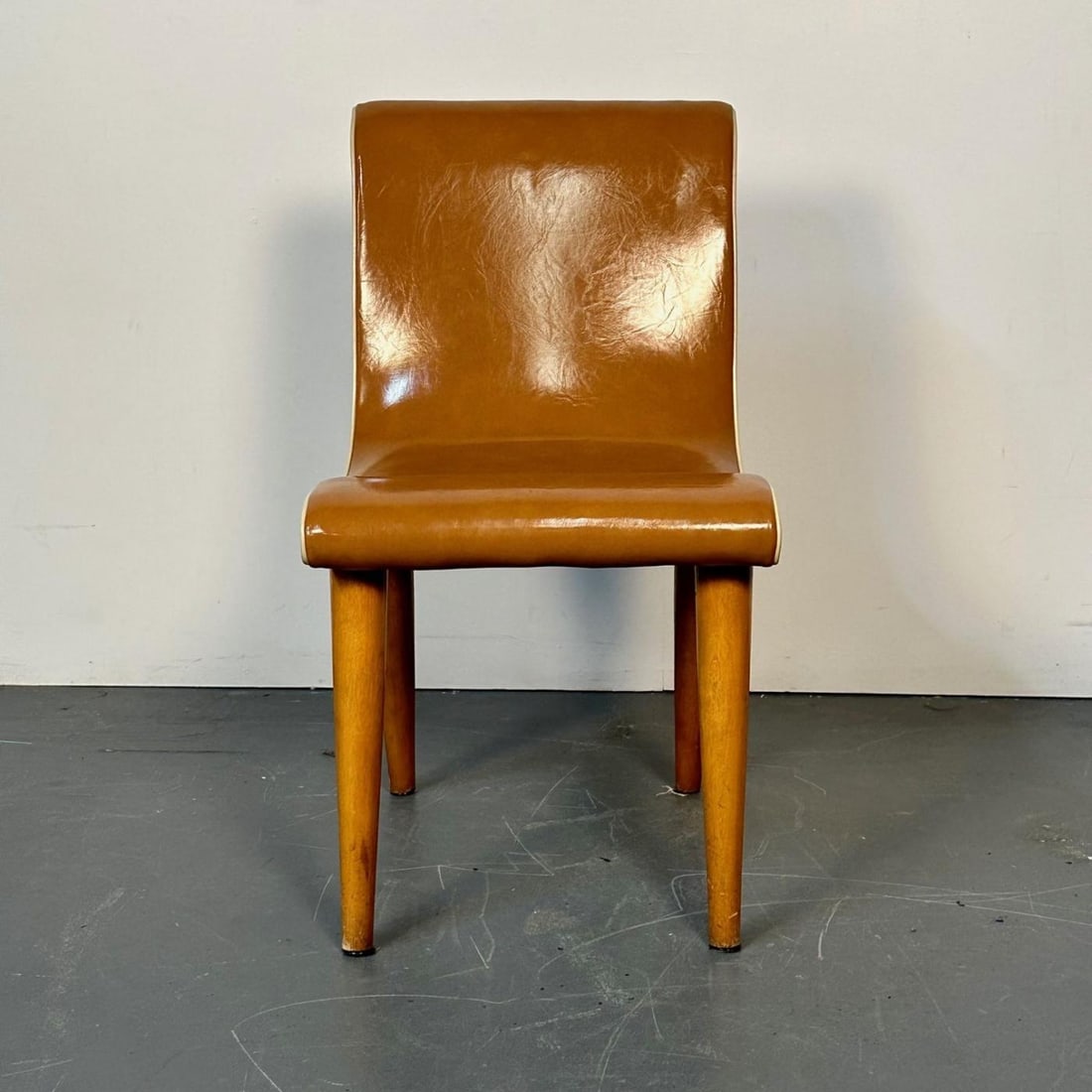 Four American Mid-Century Modern Curvy Dining / Side Chairs by Russel Wright - 11