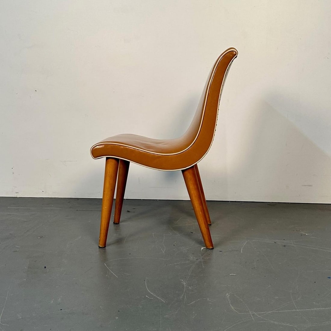 Four American Mid-Century Modern Curvy Dining / Side Chairs by Russel Wright - 13