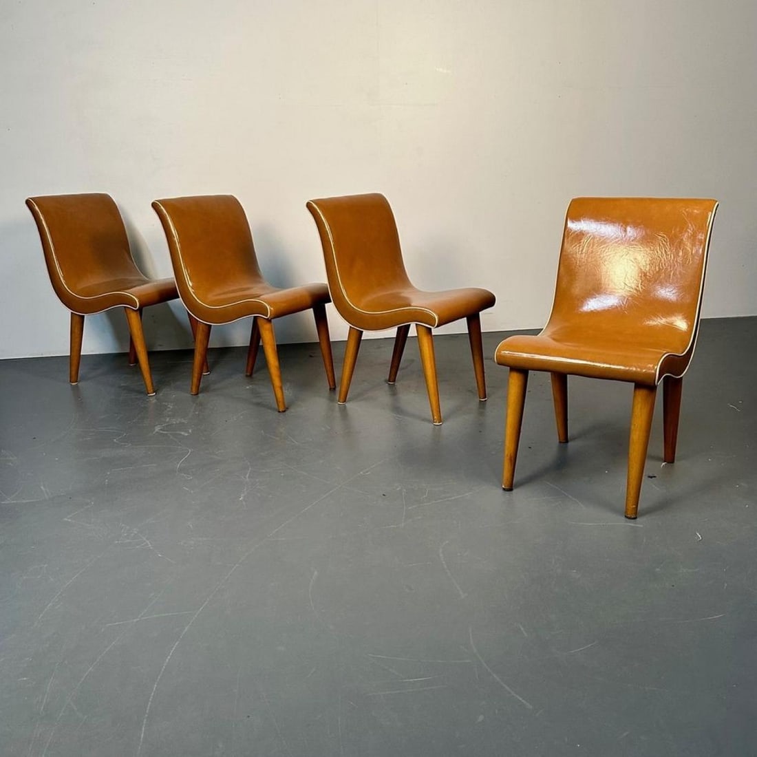 Four American Mid-Century Modern Curvy Dining / Side Chairs by Russel Wright - 3