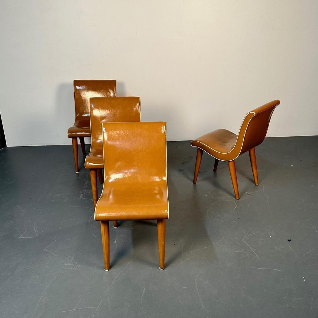 Four American Mid-Century Modern Curvy Dining / Side Chairs by Russel Wright - 6