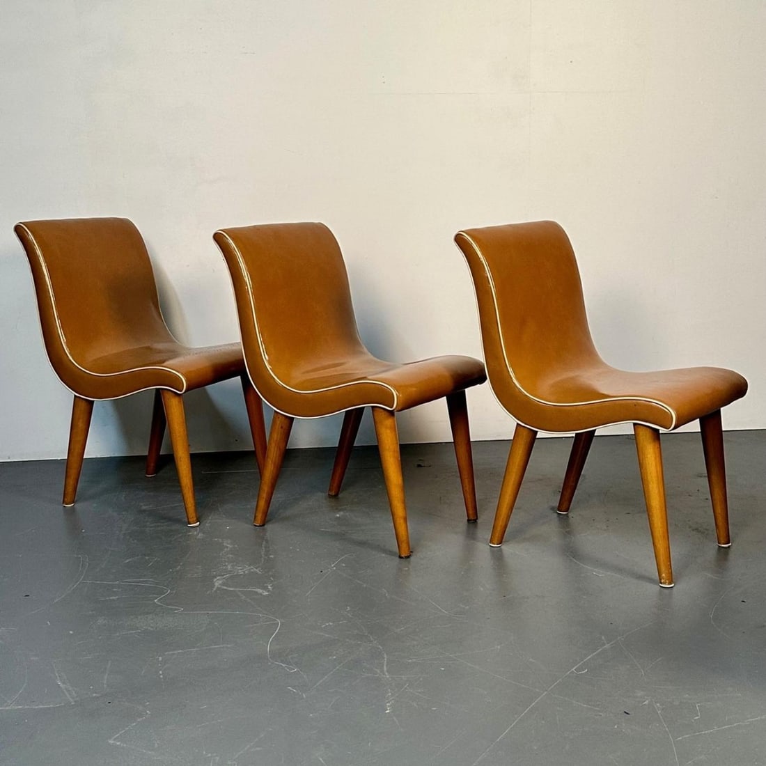Four American Mid-Century Modern Curvy Dining / Side Chairs by Russel Wright - 8