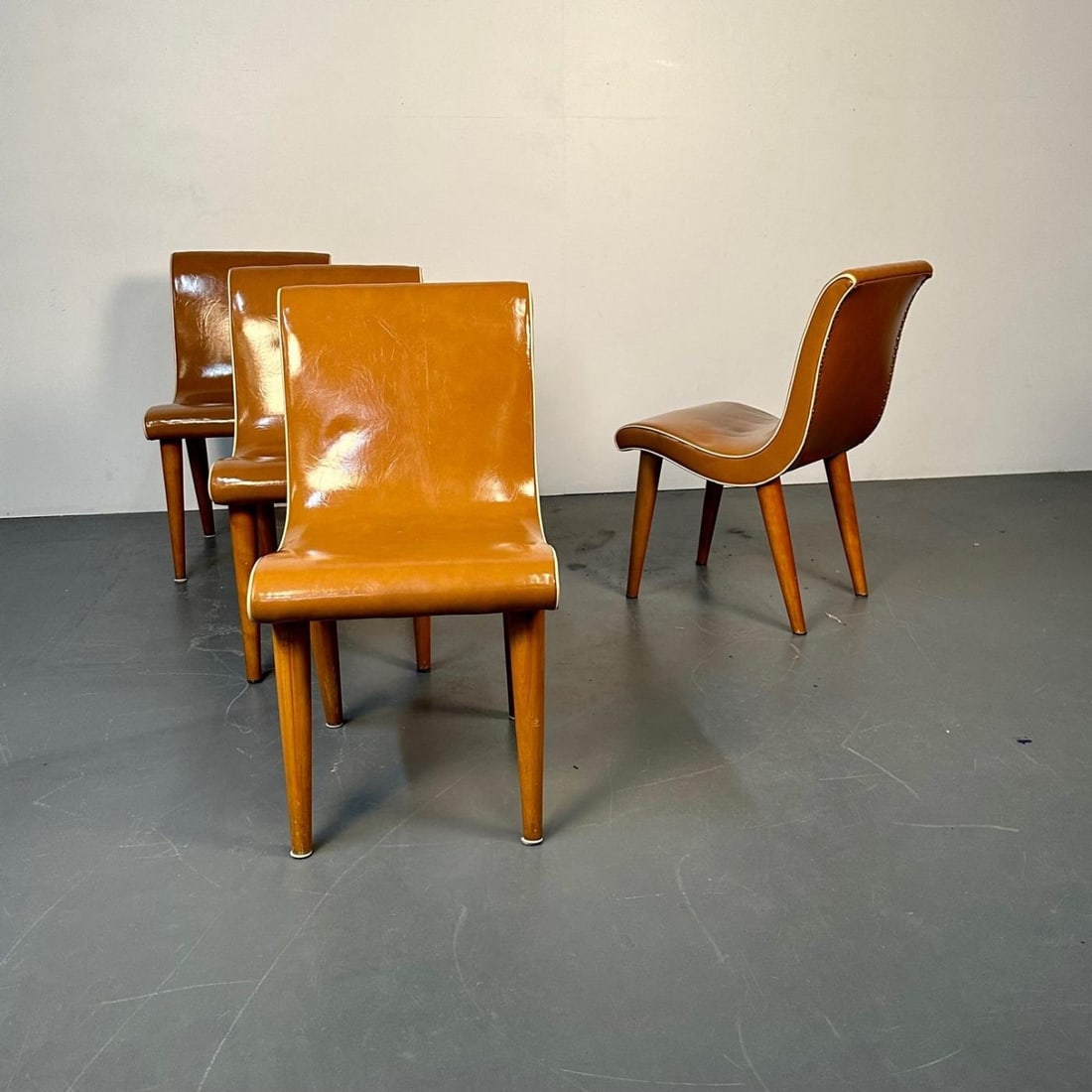 Four American Mid-Century Modern Curvy Dining / Side Chairs by Russel Wright - 9