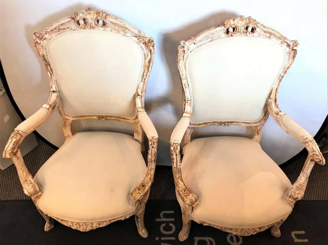 Pair of Antique Louis XV Style Armchairs in Painted Distressed Frames - 7