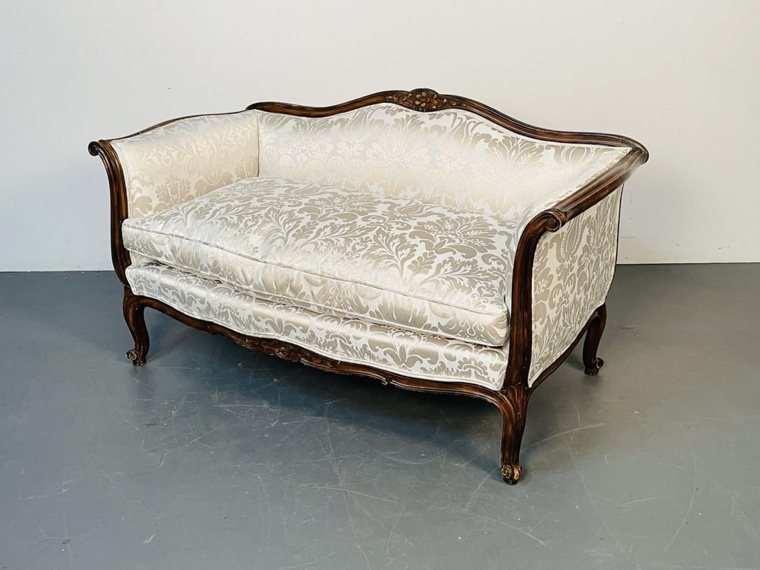Small Louis XV Mahogany Carved Settee / Sofa, Floral Silk Upholstery - 7