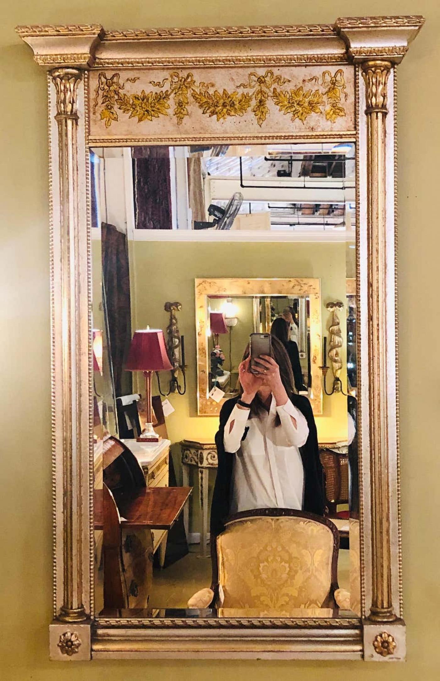 Italian Console Mirror Having Silver Leaf Eglomise Design by LaBarge - 3