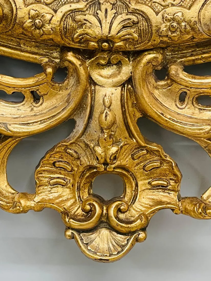 19th Century Palatial Giltwood Wall or Console Mirror Adorning Three Cherubs - 11