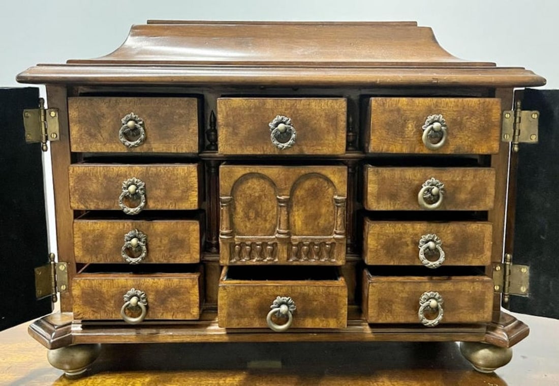 Maitland Smith Jewelry Box, Casket Box, Inlaid, Banded, Keepsake Box - 12