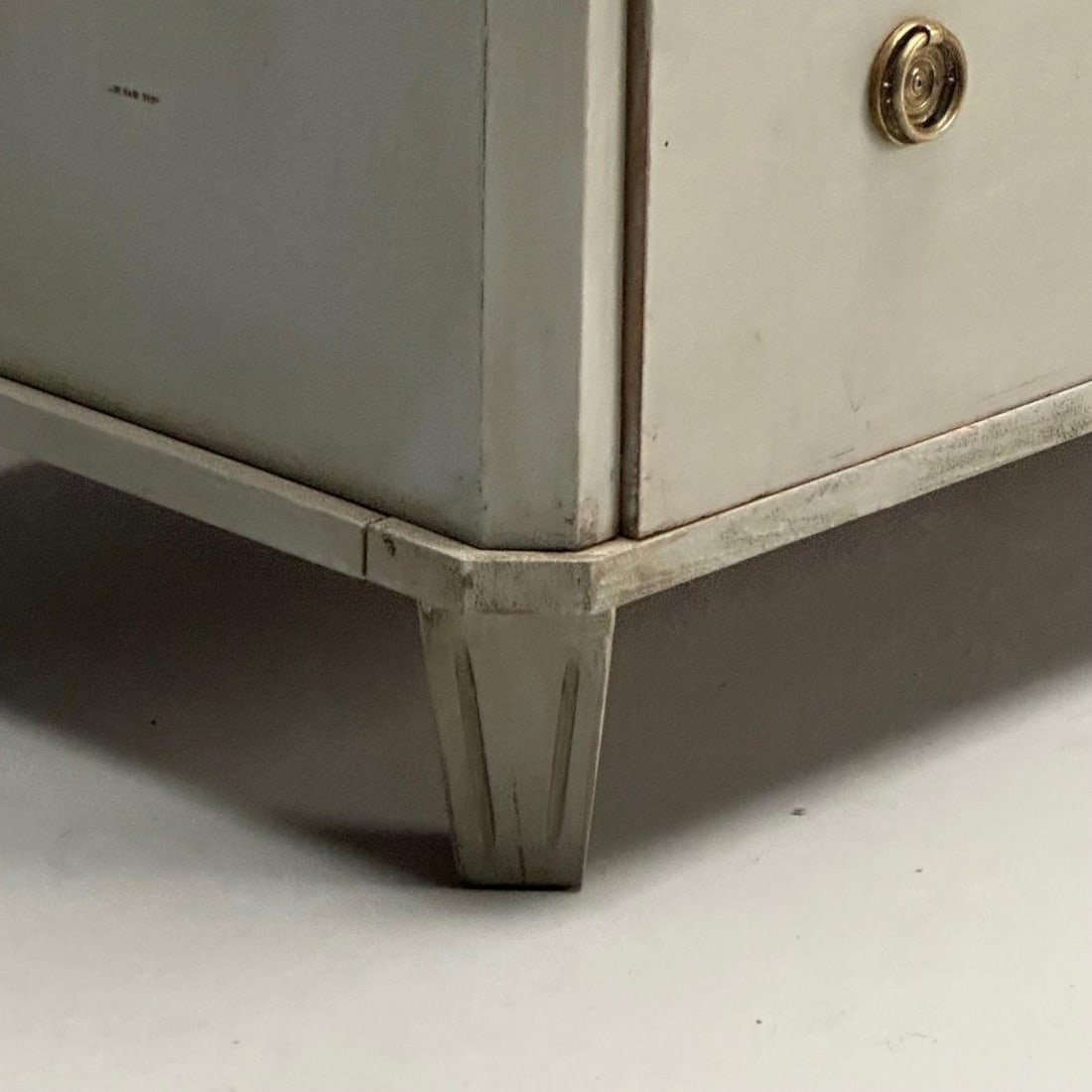 Gustavian, Swedish Commode, Grey Paint Distressed, Brass, Sweden, 1930s - 12