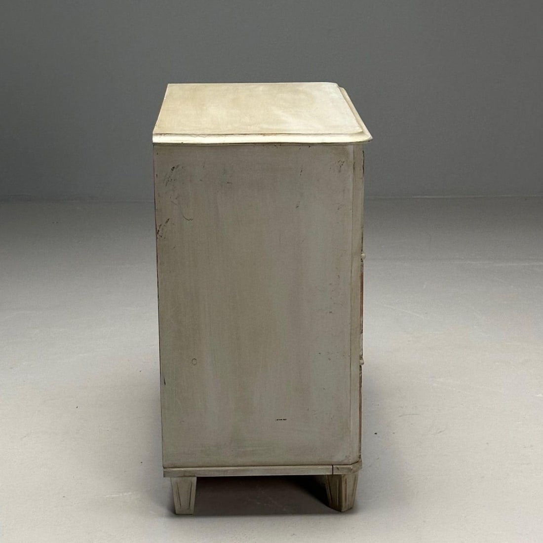 Gustavian, Swedish Commode, Grey Paint Distressed, Brass, Sweden, 1930s - 9