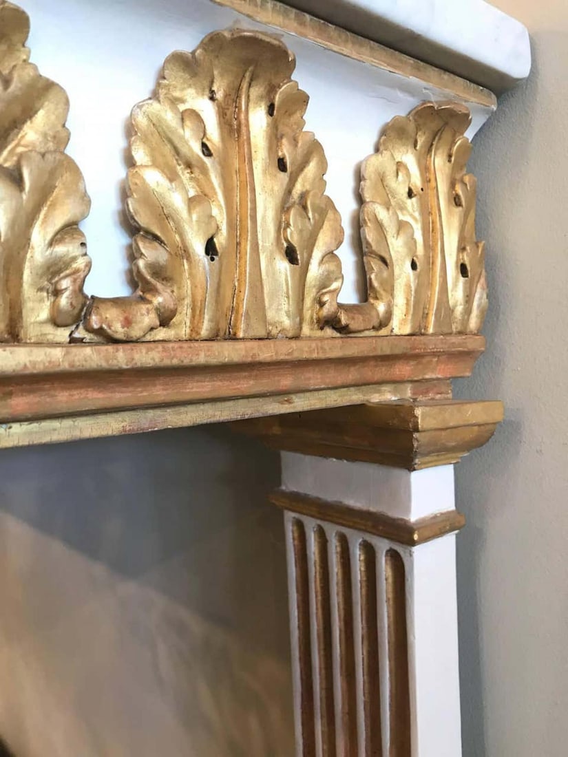 Italian Empire White Painted and Parcel-Gilt Console Table, circa 1825 - 9