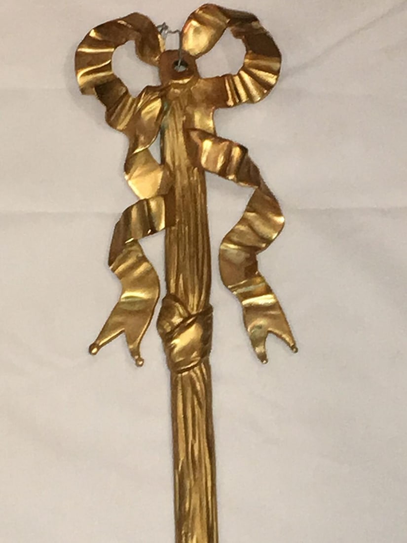 Louis XVI Style Harp / Lyre Back Bronze Wall Sconce. Set of Six - 7