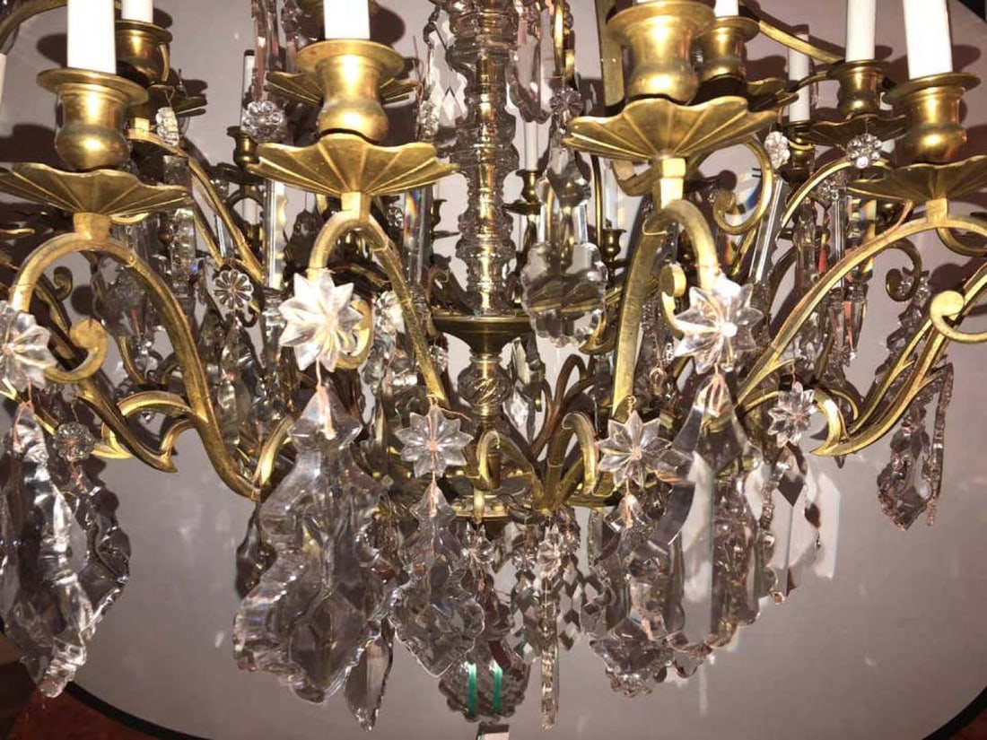 Bronze and Crystal Palatial Thirty-Light Chandelier - 3