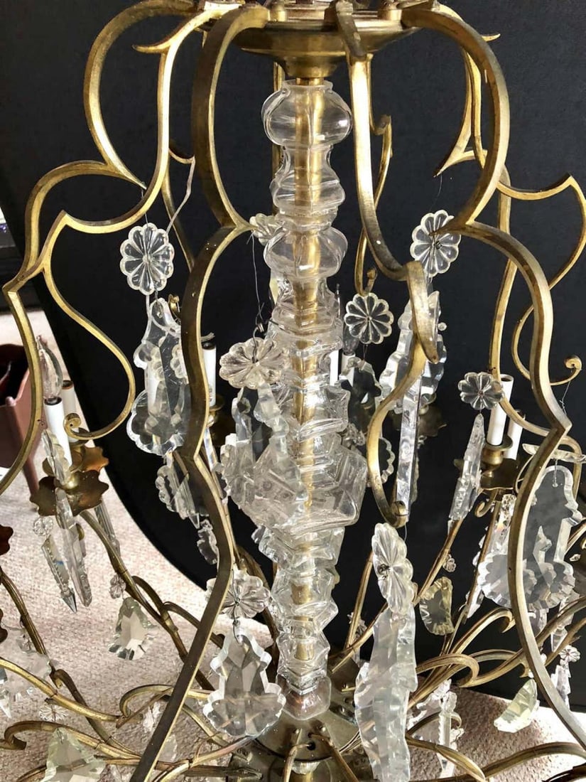Bronze and Crystal Palatial Thirty-Light Chandelier - 6