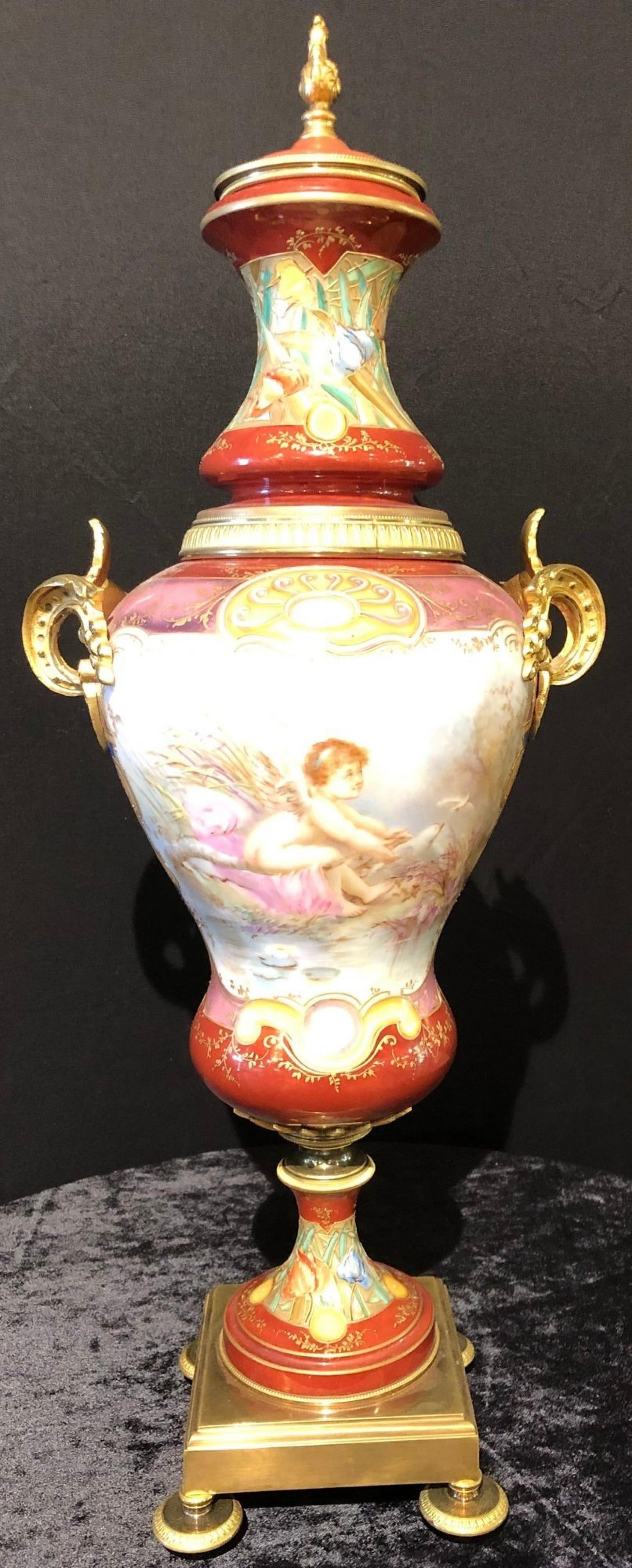 Sevres Spinning Urn Vase Having a Maiden & Cherub Painting Signed Lingaand - 4