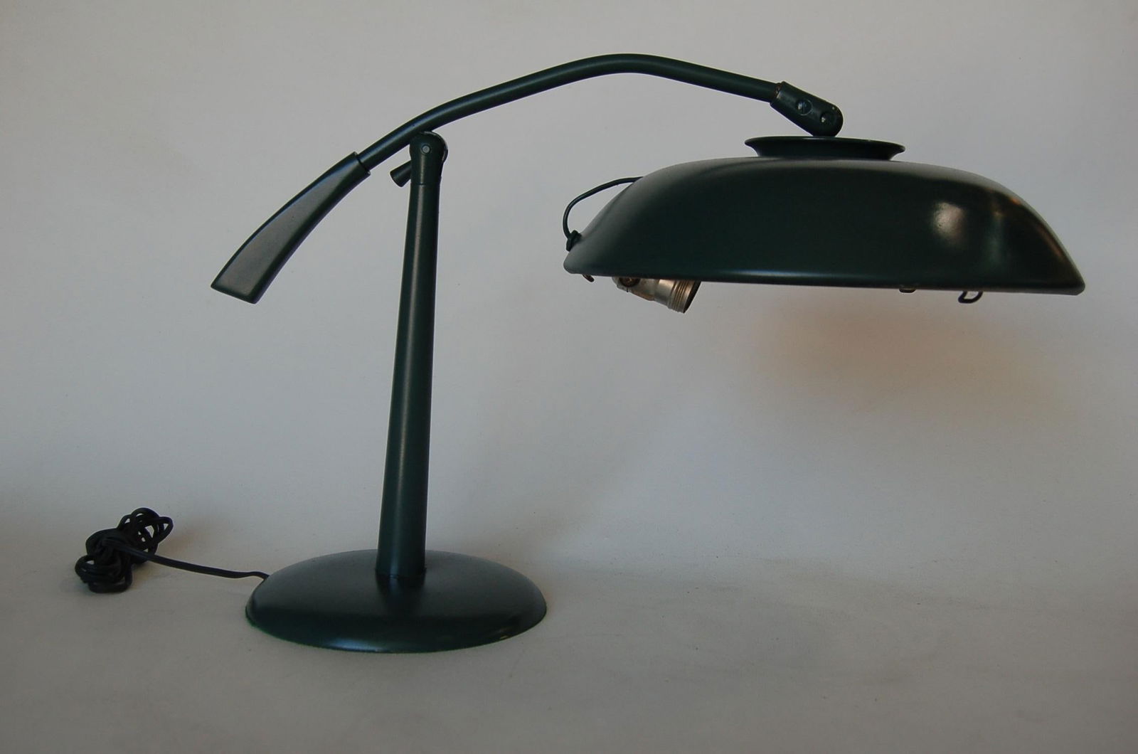 Midcentury Green Enamel Brass Swivel Table Lamp with Large Saucer Shade - 15