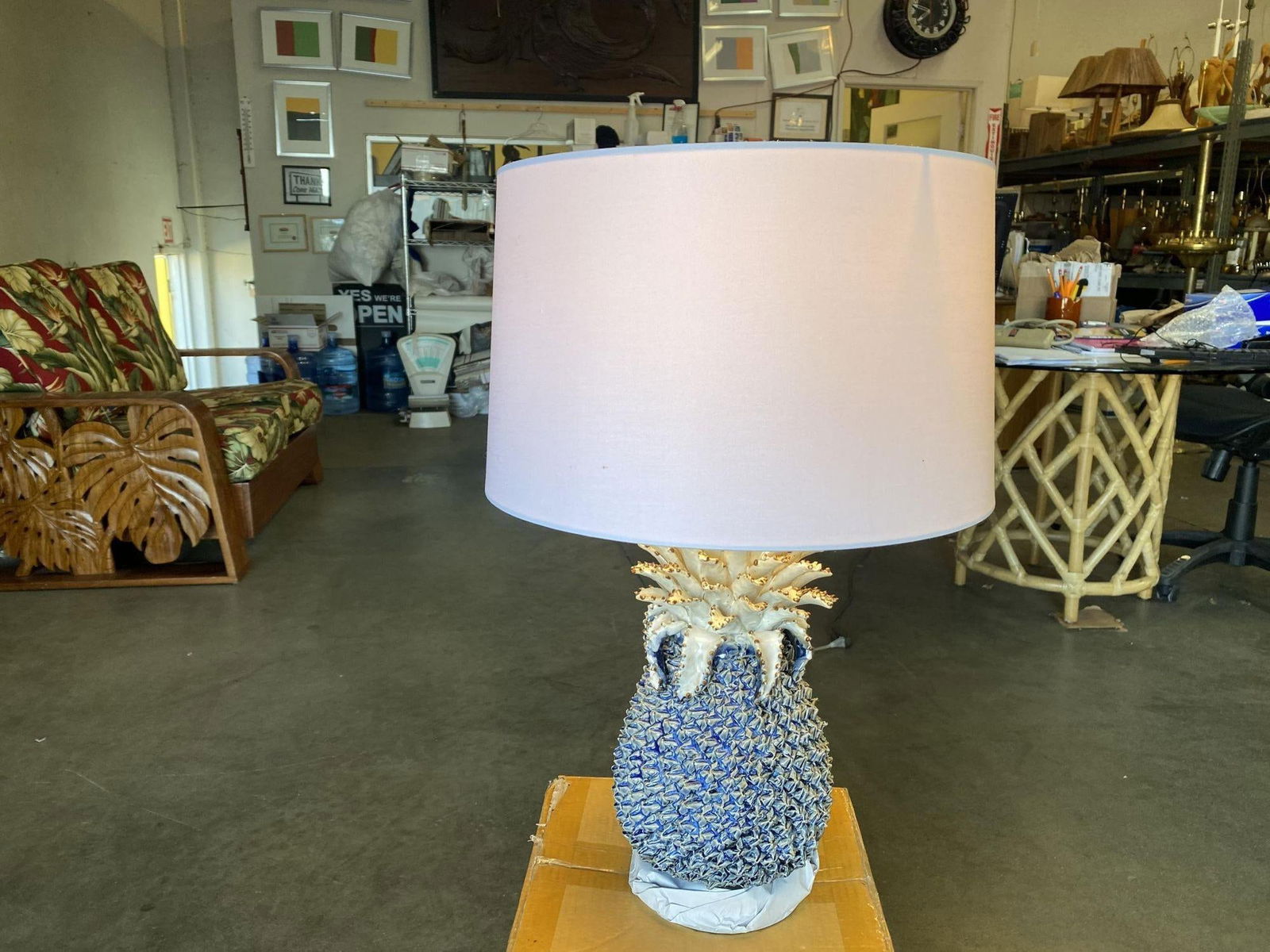 Modern Ceramic Pineapple Lamp With Large Shade W/ Shade - 20