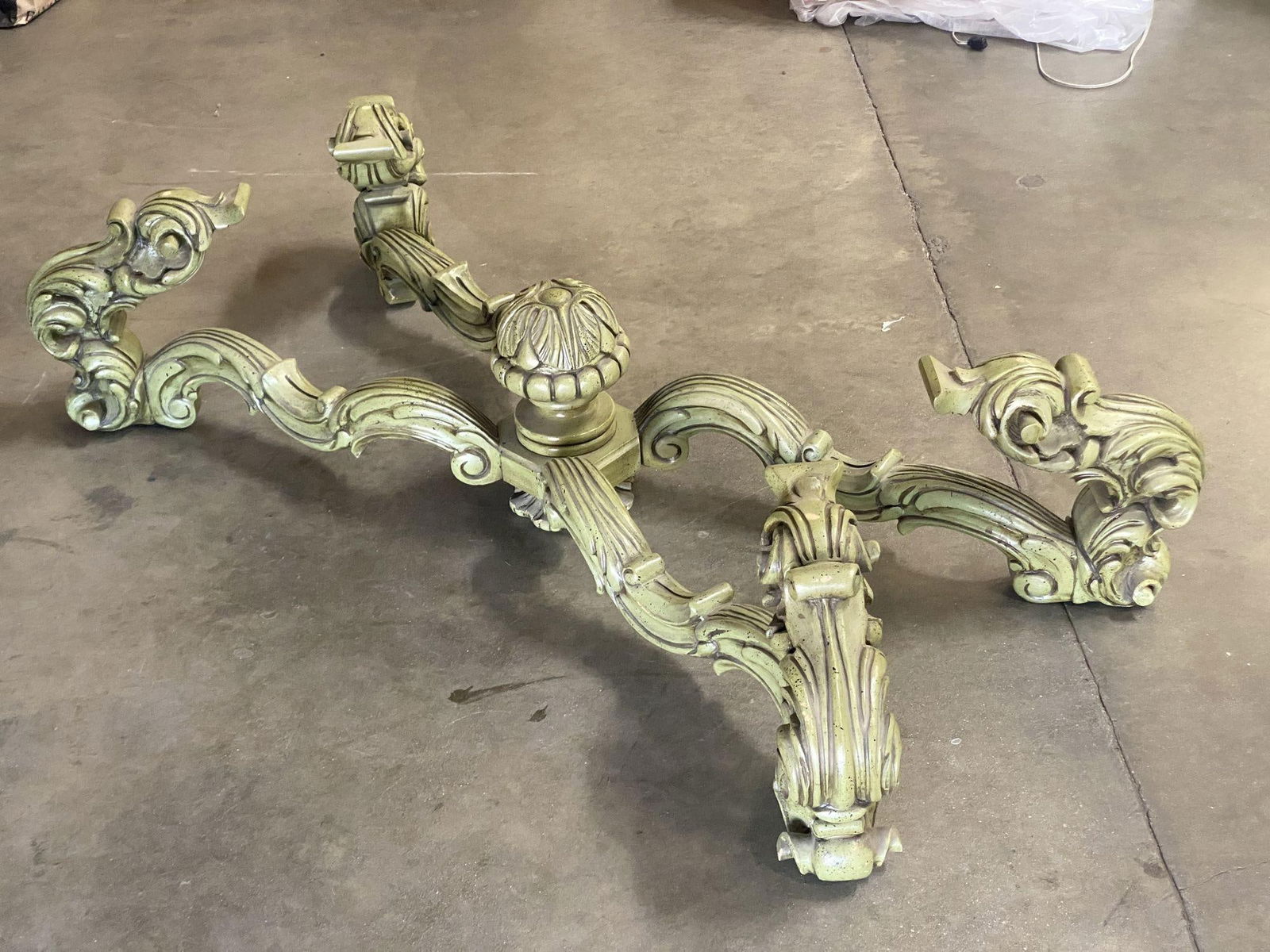 Hollywood Regency Damask Oversized Coffee Table by Thomasville - 18