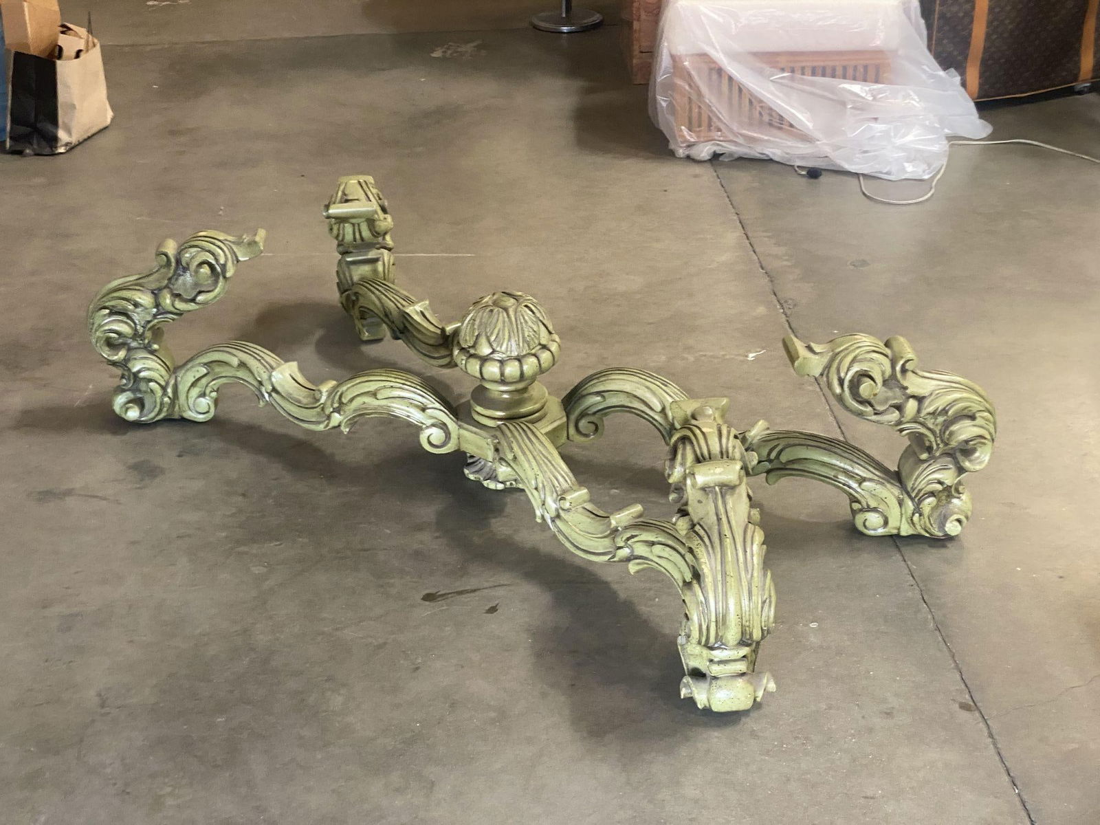 Hollywood Regency Damask Oversized Coffee Table by Thomasville - 9