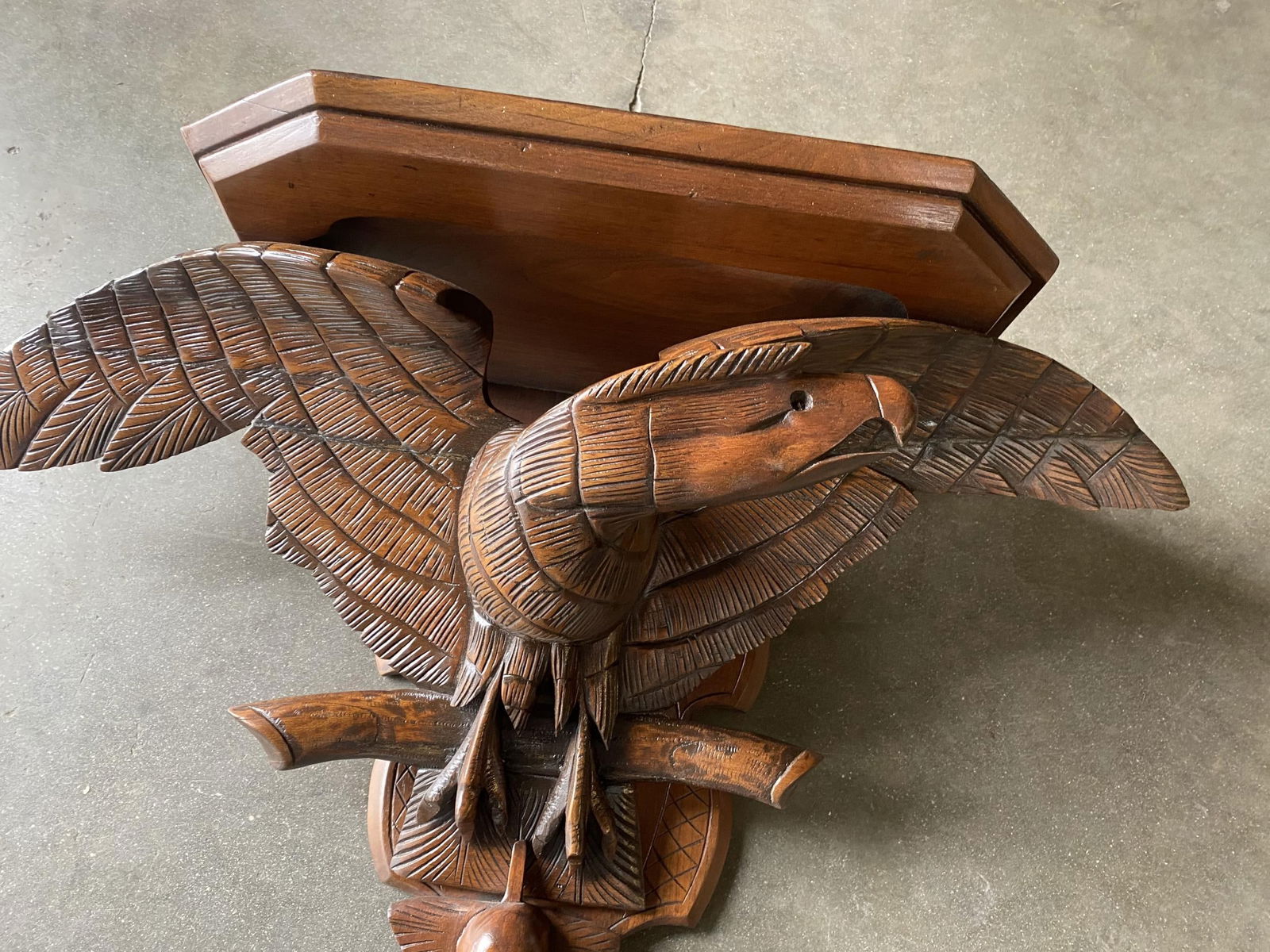 Victorian Hand Carved Oak American War Eagle Wall Shelf Sconce - 4