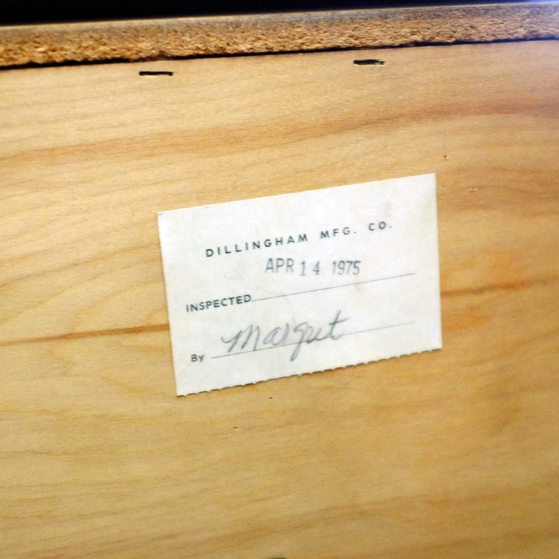 Burl wood China Lighted Cabinet by Dillingham - 15