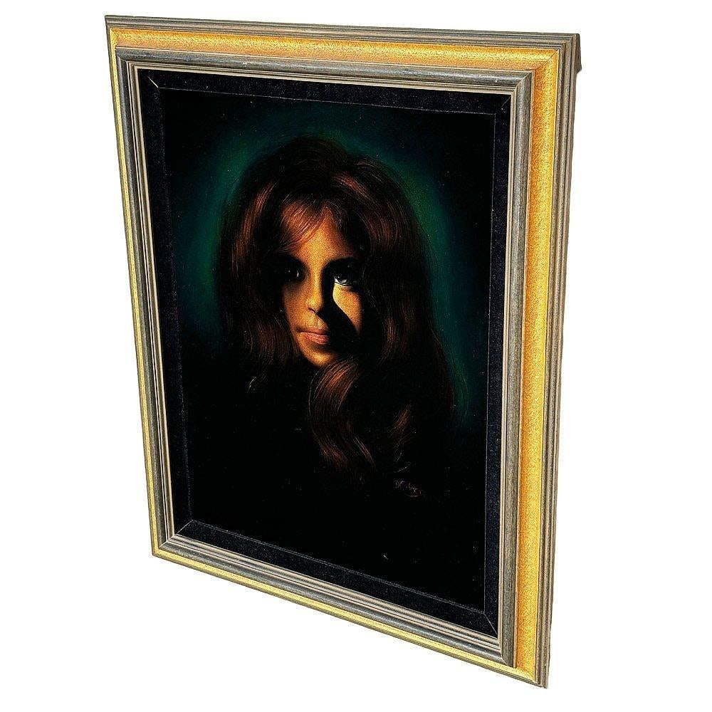 Framed Mid-century Hand Painted Oil on Velvet Female Portrait, Signed Cohen - 2