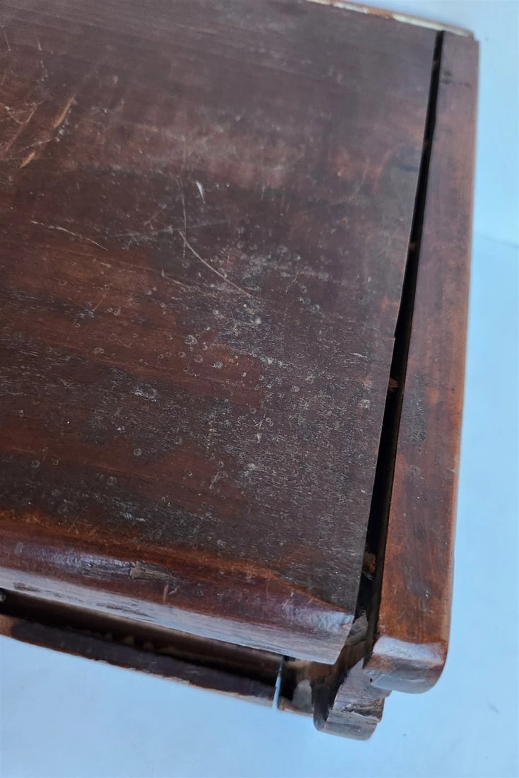 1790 BIBLE BOX HAND CARVED WOOD antique RARE SHAPE - 10