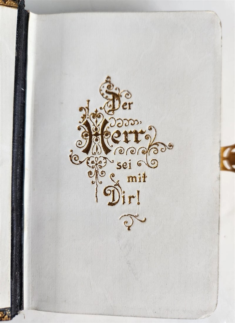 1911 HYMNAL in GERMAN antique DECORATIVE BINDING - 6