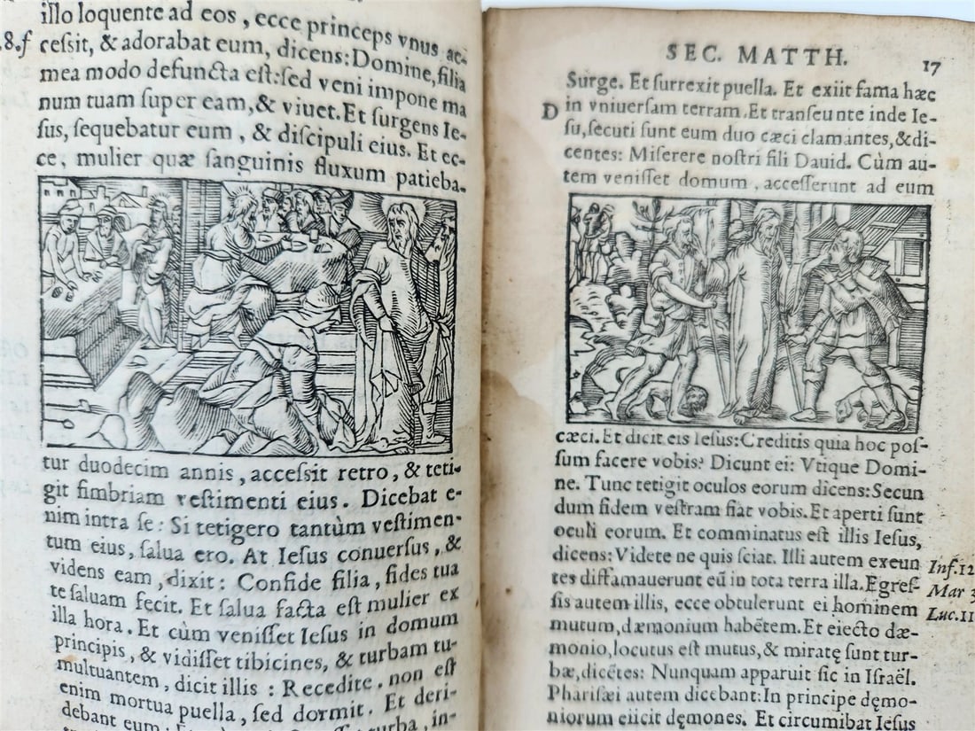 16th century BIBLE in LATIN ILLUSTRATED antique pocket size NEW TESTAMENT - 3